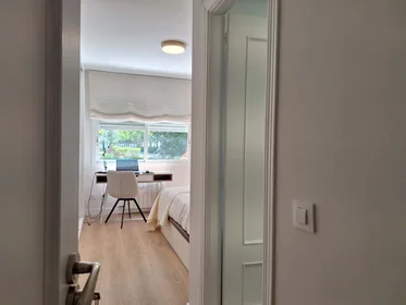 Privatzimmer in der Av. de La Rioja, 1, 28691 Villanueva de la Cañada, Madrid, España, bild 5 von 13