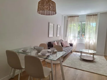 Privatzimmer in der Av. de La Rioja, 1, 28691 Villanueva de la Cañada, Madrid, España, bild 8 von 13