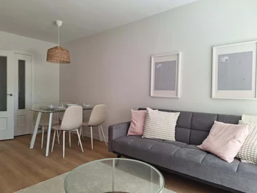 Privatzimmer in der Av. de La Rioja, 1, 28691 Villanueva de la Cañada, Madrid, España, bild 9 von 11