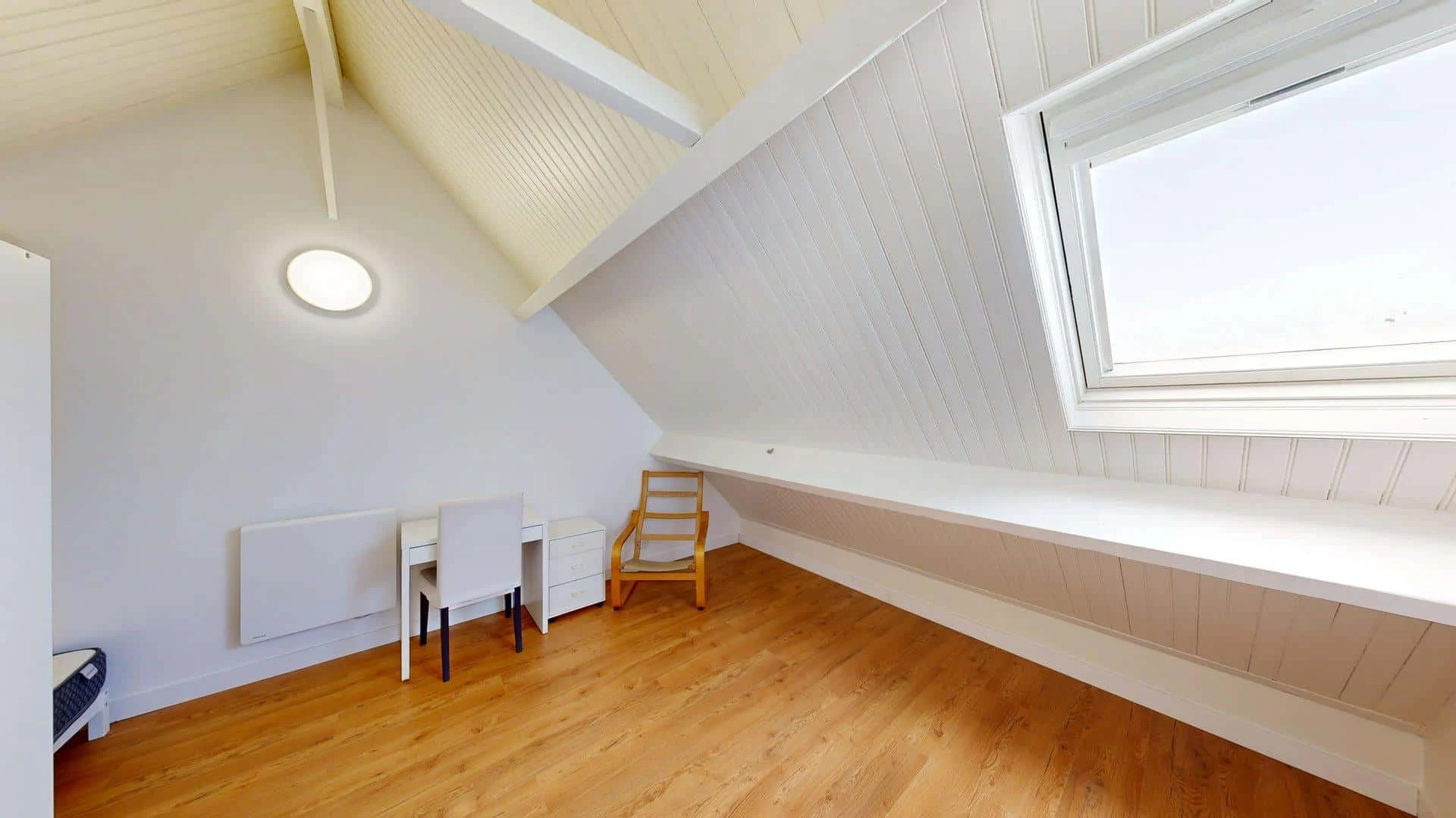 Habitación en apartamento estudiantil en alquiler en , completamente amueblado