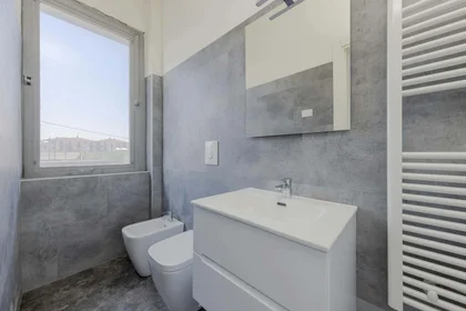 Stanza privata in Via Giulio Togni, 14, 25122 Brescia BS, Italy, immagine 7 di 12