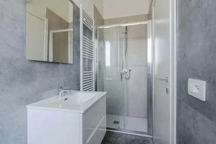 Stanza privata in Via Giulio Togni, 14, 25122 Brescia BS, Italy, immagine 8 di 12