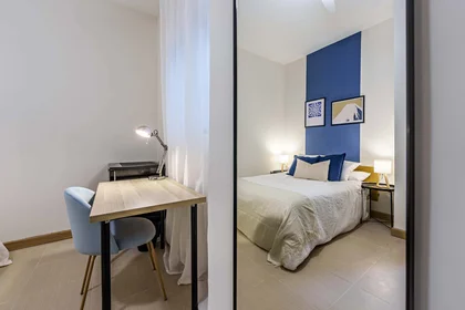 Habitación privada en C. Álamos, 31, Distrito Centro, 29012 Málaga, Spain, imagen 3 de 12