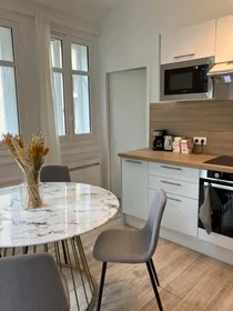 Privatzimmer in der 3 Rue Canihac, 33000 Bordeaux, France, bild 8 von 17