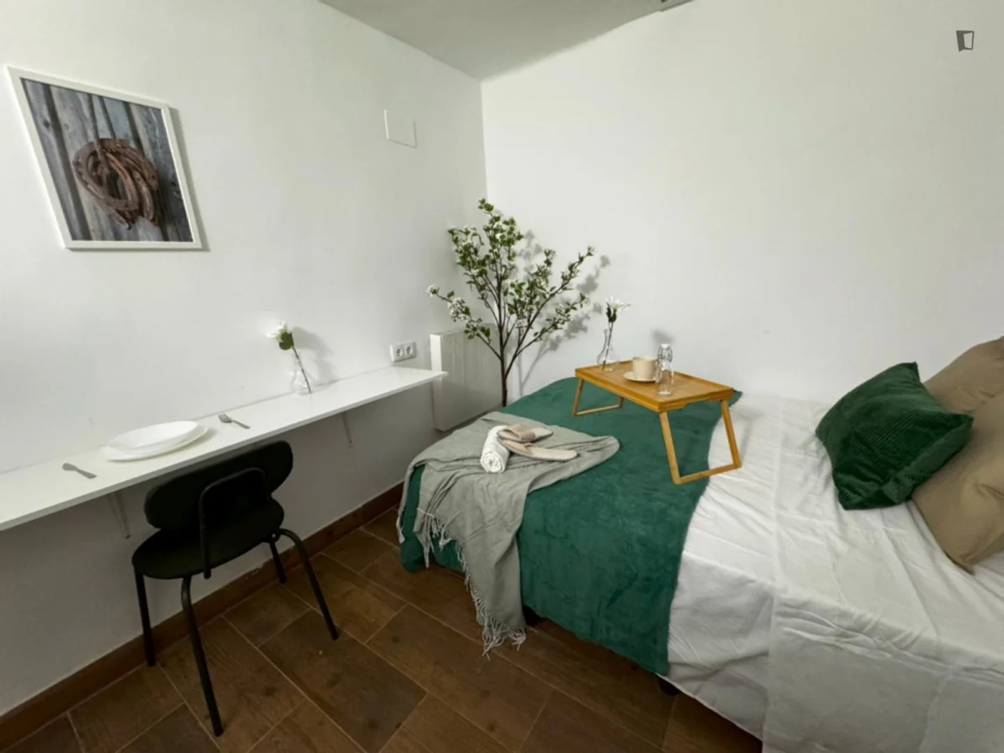 Quarto acolhedor para estudantes disponível em 