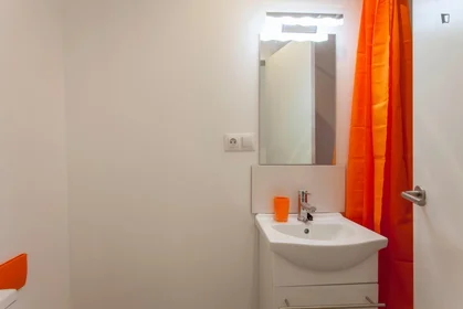 Privatzimmer in der Calle José Carsí, bild 1 von 13