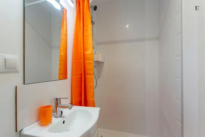 Privatzimmer in der Calle José Carsí, bild 2 von 13
