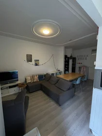 Chambre privée à Oudemansstraat, image 4 de 9