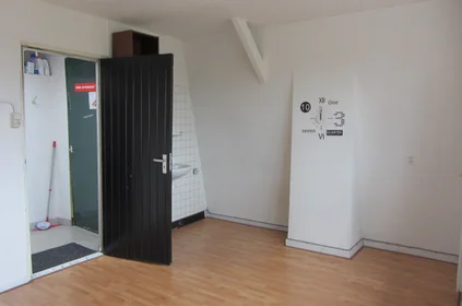 Privatzimmer in der Jan Goeverneurstraat, bild 1 von 8