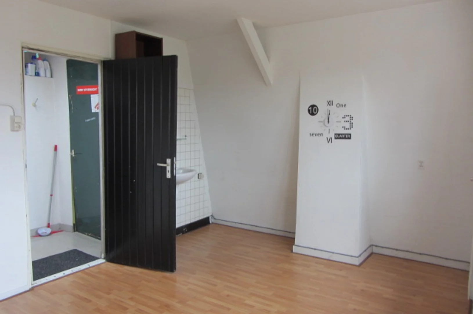 Studentenfreundliches Zimmer in  mit modernen Annehmlichkeiten