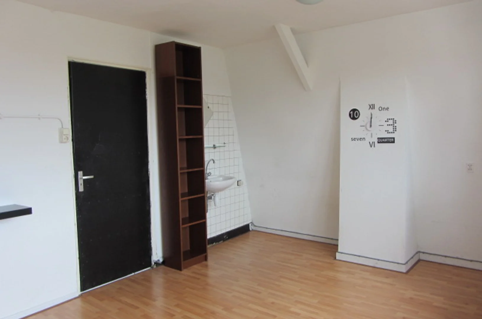 Komfortables und geräumiges Studentenzimmer in 
