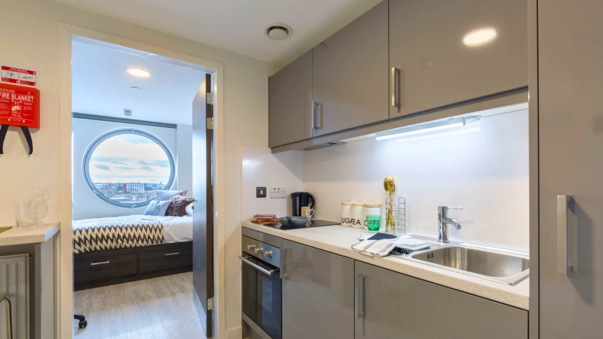 Livin 21-27 City Rd, Cardiff CF24 3BJ, United Kingdom