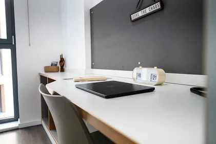 Quarto privado em residência em 200 N Hanover St, Glasgow G4 0PY, United Kingdom , imagem 22 de 36