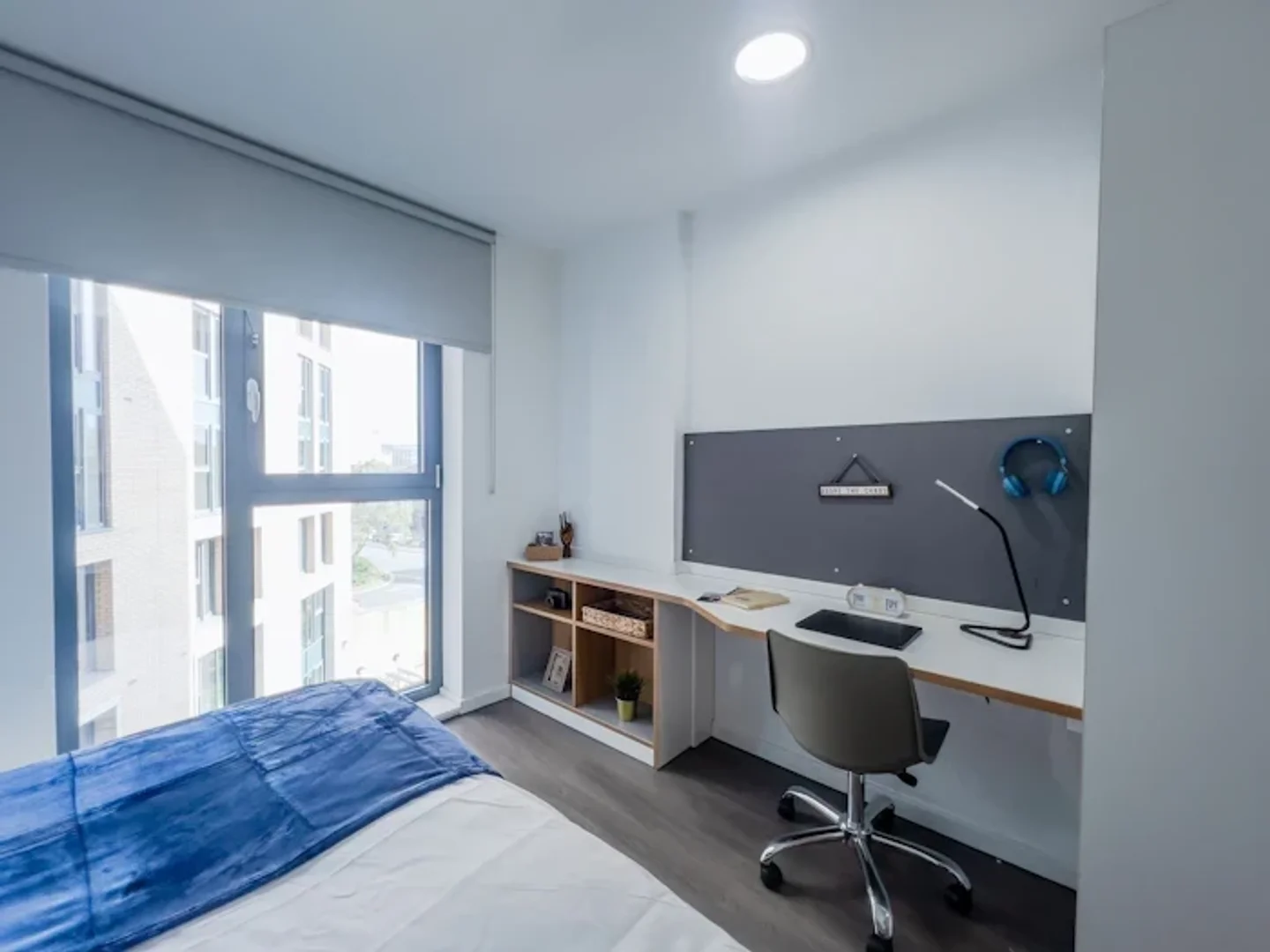 Quarto acolhedor para estudantes disponível em 