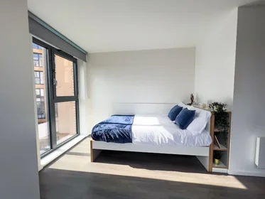 Quarto privado em residência em 200 N Hanover St, Glasgow G4 0PY, United Kingdom , imagem 1 de 38