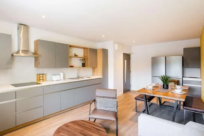 Quarto privado em residência em Moulsecoomb Way, Brighton BN2 4PB, UK, imagem 3 de 17