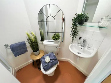 Privatzimmer im Wohnheim in der 43 Woodgate, Loughborough LE11 2TZ, United Kingdom, bild 7 von 28