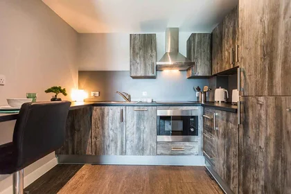 Apartamento inteiro em residência em 15 Queens Walk, Reading RG1 7QF, UK, imagem 4 de 35