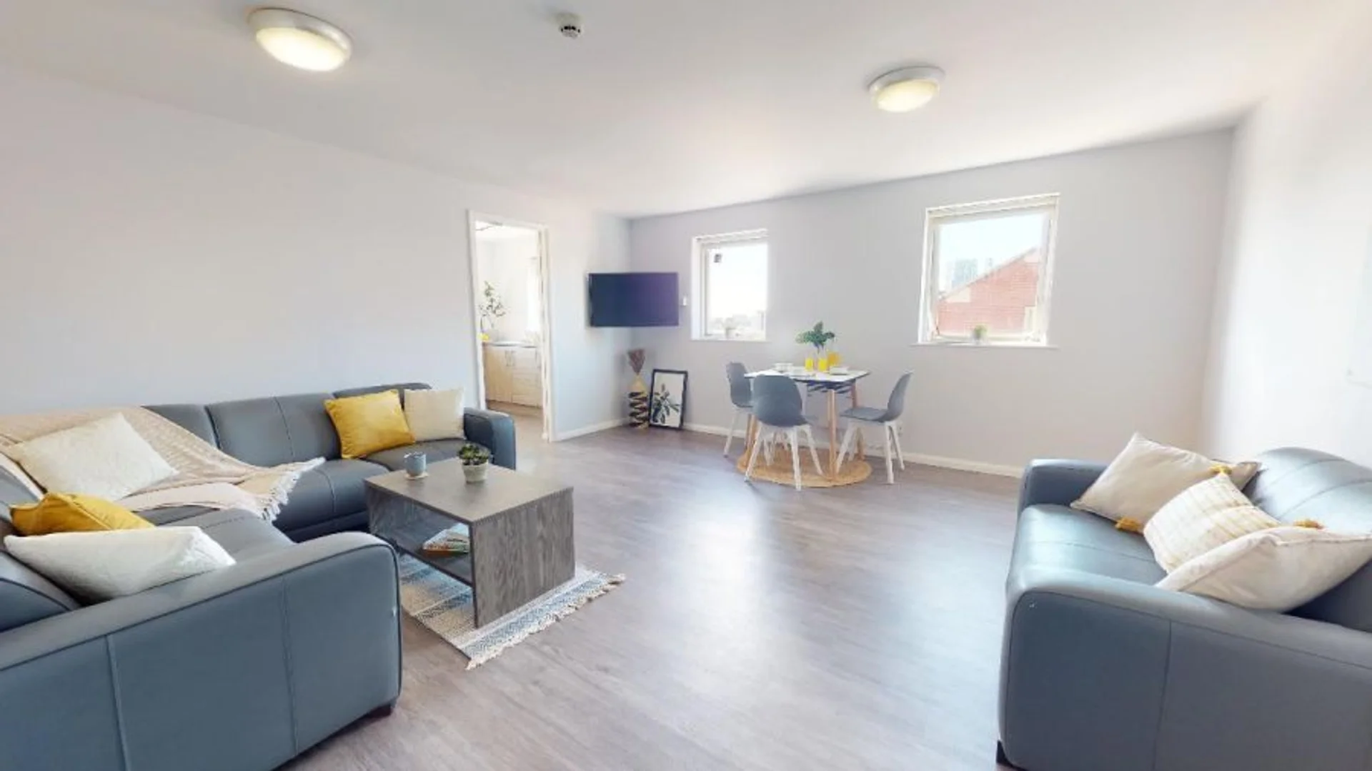 Granby Row, Manchester M60 7LH, United Kingdom              