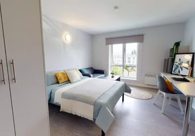 Studio in residence at Seaford Rd, Salford M6 6FN, United Kingdom           , image 1 of 16