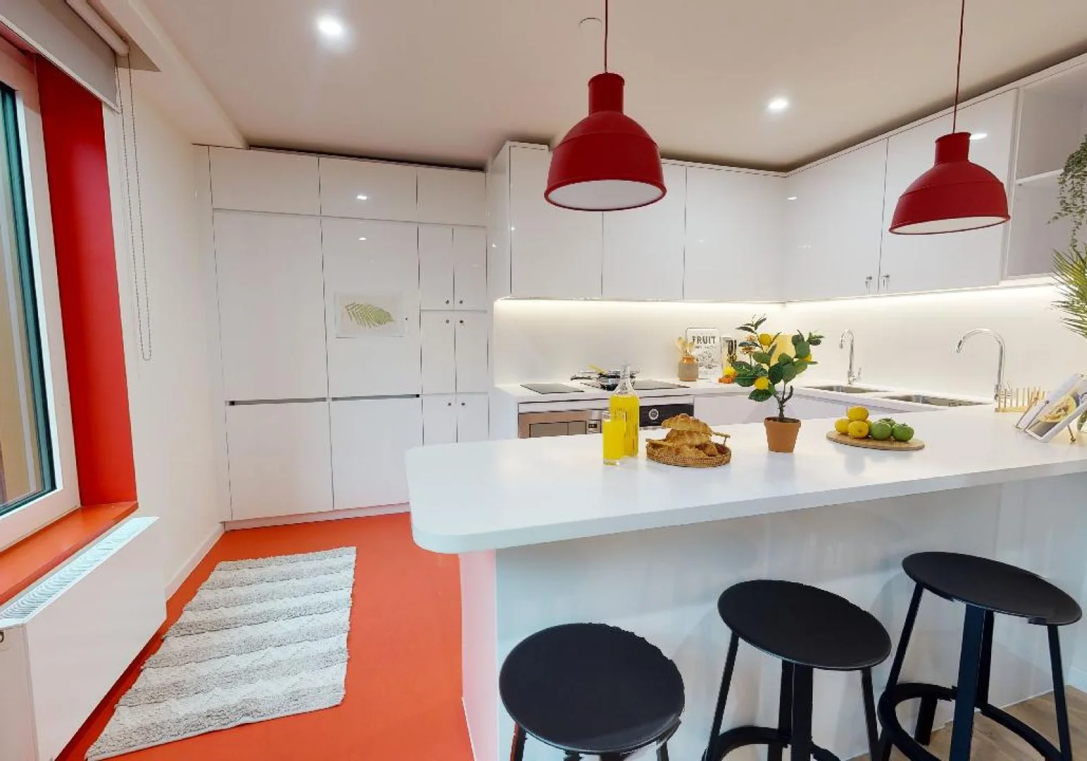Quarto de estudante confortável e espaçoso em 
