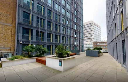 Appartamento intero in residence in 6 Paris Garden, London SE1 8ND, United Kingdom, immagine 8 di 17