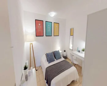 Özel oda konumu Boulevard Montebello, 2 12 görüntüsü