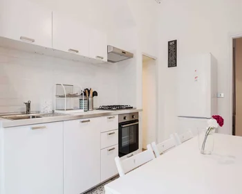 Chambre privée à Via delle Belle Arti, image 16 de 37