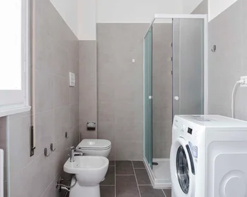 Chambre privée à Via delle Belle Arti, image 28 de 37