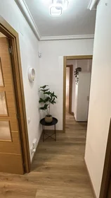 Quarto privado em Avenida Torrelavega, imagem 10 de 12
