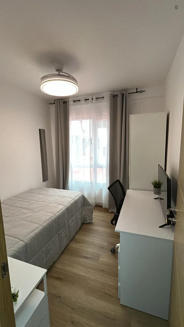 Quarto amigo do estudante em  com comodidades modernas