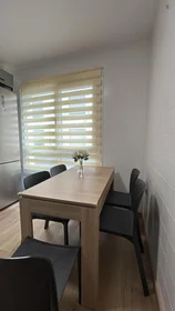 Quarto privado em Avenida Torrelavega, imagem 7 de 13