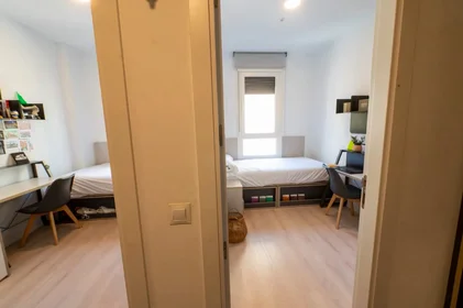Privatzimmer in der Calle Nuestra Señora de la Salud 11, bild 1 von 10
