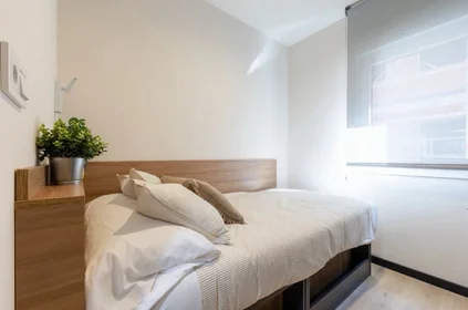 Private room in residence at Carretera de Castilla 18, image 3 of 15