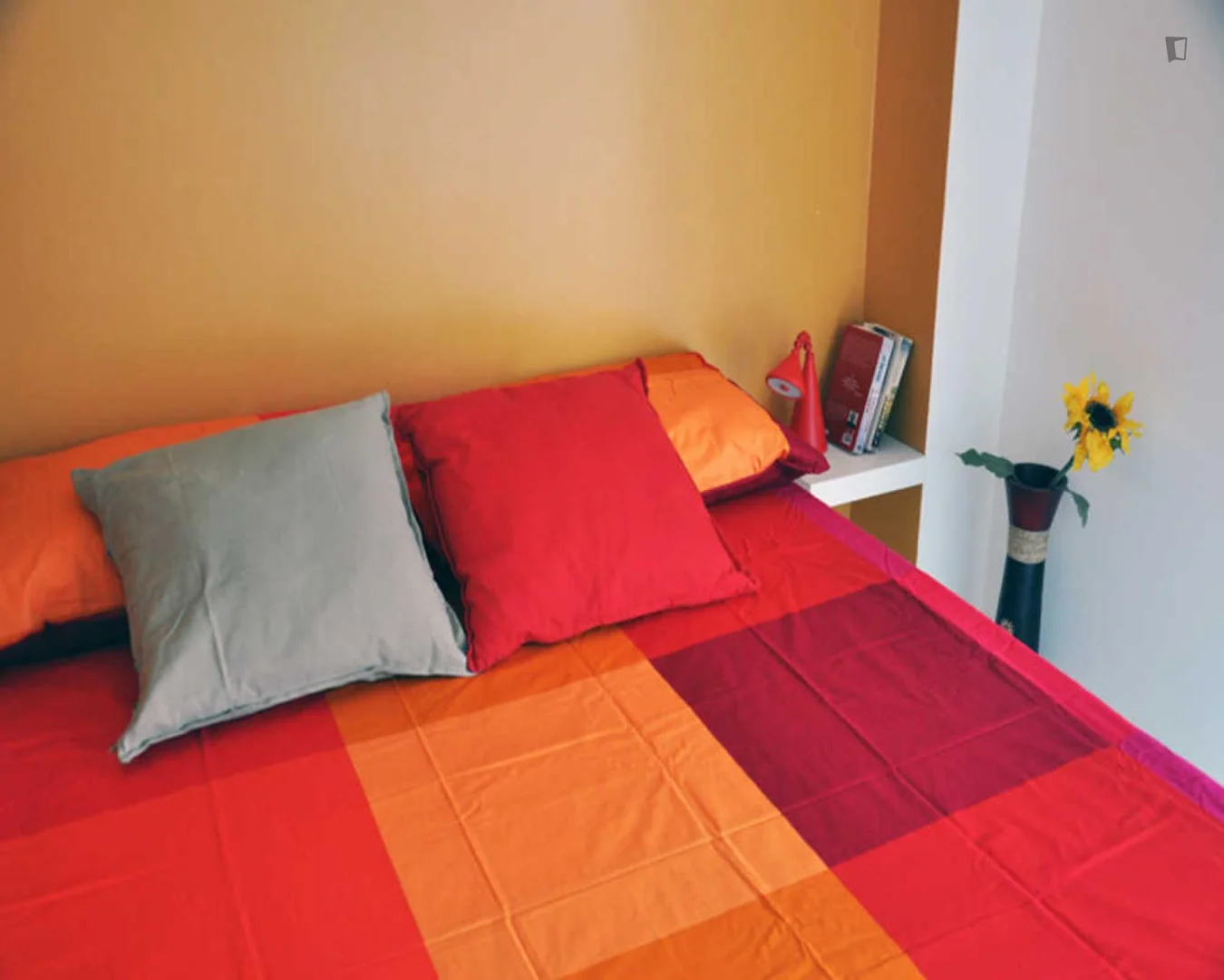 Quarto de estudante económico perto do campus em