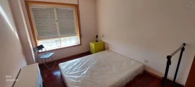 Quarto privado em Ramalde - Rua Doutor Santana Dionísio, imagem 20 de 20