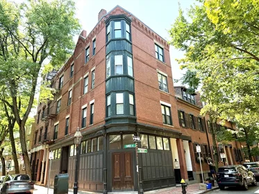 Appartamento intero in residence in 28, Church St., Unit 1, South End, Boston, MA, 02116, immagine 11 di 16