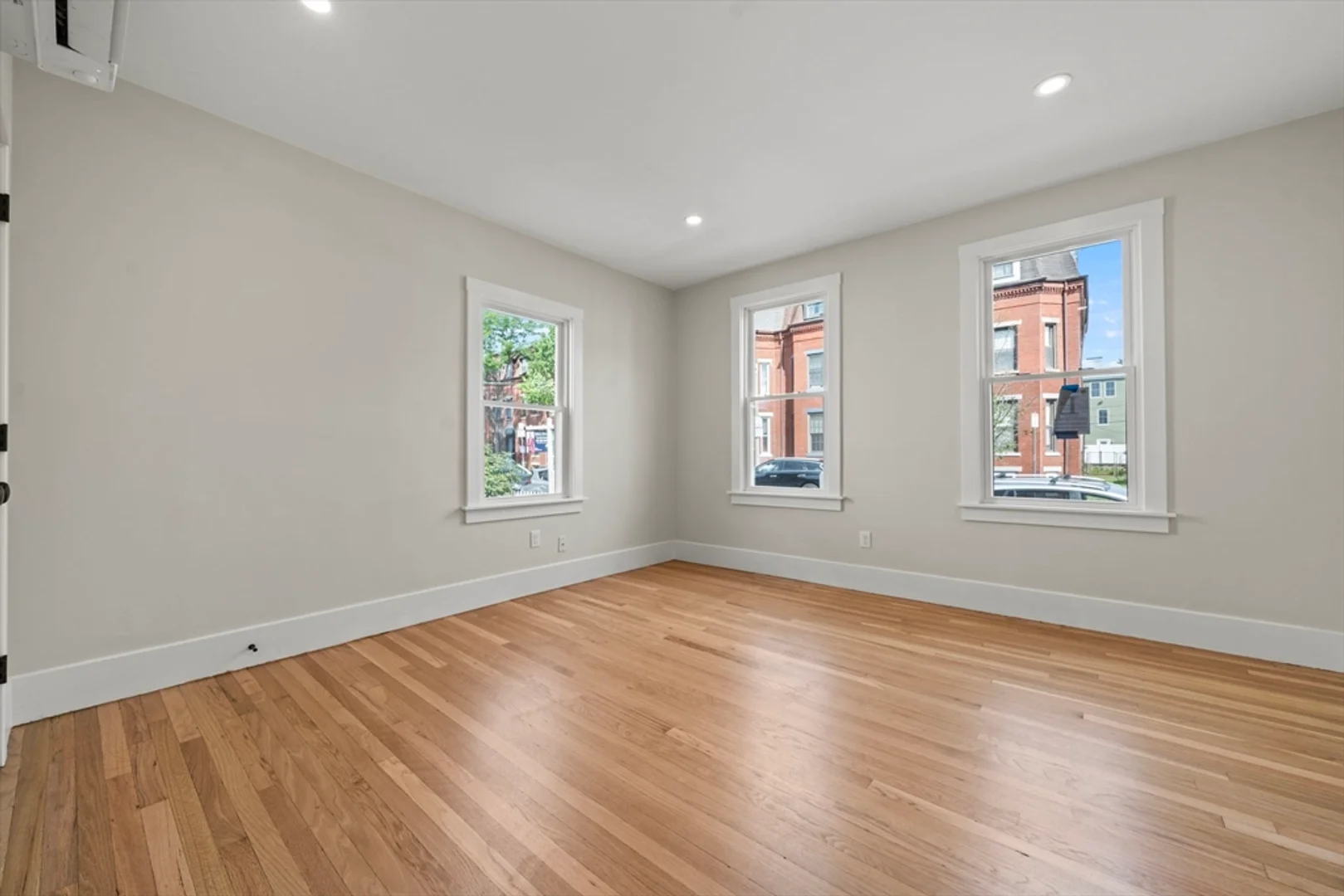 611, East Seventh, Unit 1, South Boston, Boston, MA, 02127
