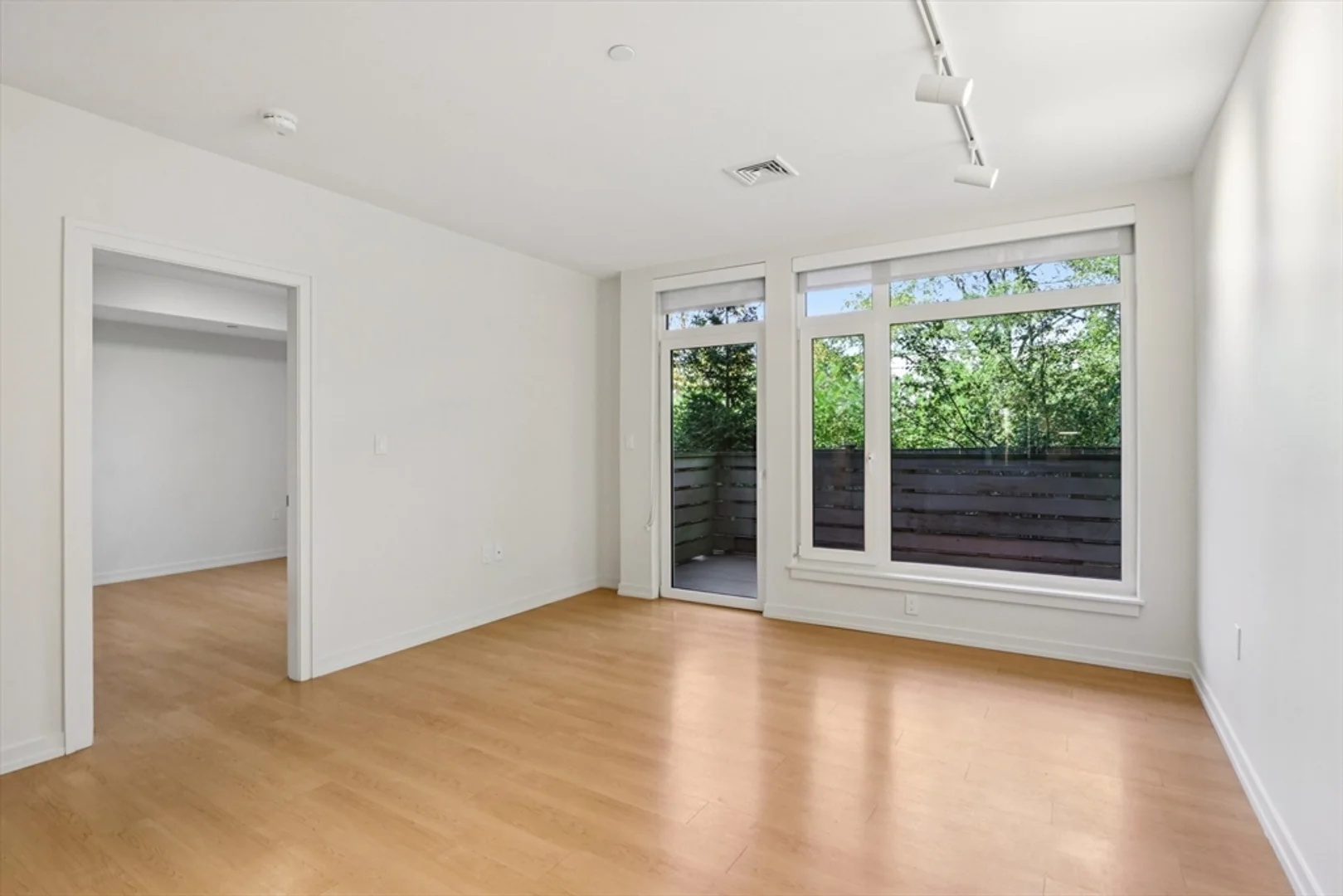 77, New, Unit 116, West Cambridge, Cambridge, MA, 02138