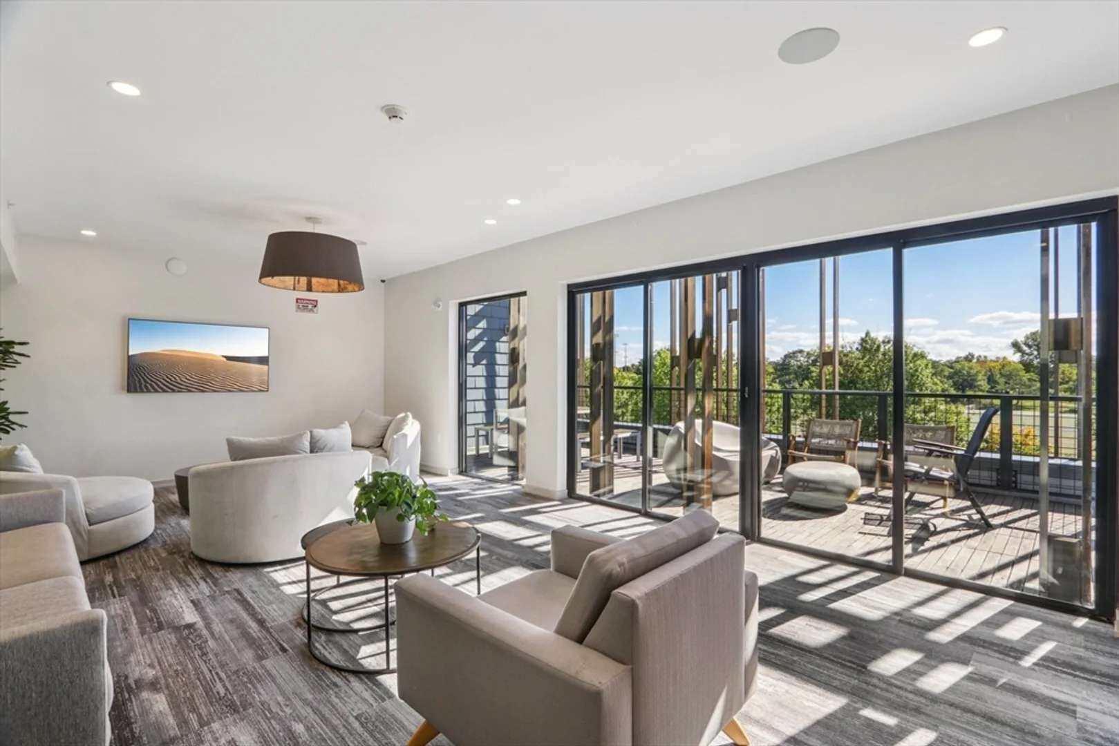 77, New, Unit 116, West Cambridge, Cambridge, MA, 02138