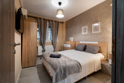 Stanza privata in Leoforos Vasilissis Olgas 37, Thessaloniki, Greece , Thessaloniki, , 546 41 Greece, immagine 15 di 23