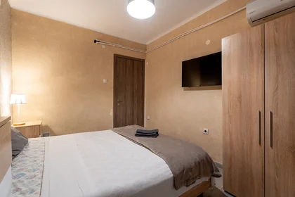 Stanza privata in Leoforos Vasilissis Olgas 37, Thessaloniki, Greece , Thessaloniki, , 546 41 Greece, immagine 17 di 23