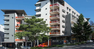Dairenin tamamı Ikamet yerinde konumu 62 Blamey Street, Kelvin Grove QLD 4059, Australia, 10 16 görüntüsü