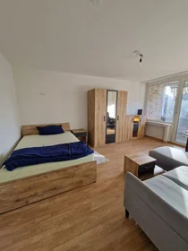 Özel oda konumu Reisholzer Straße, Stadtbezirk 8, 2 10 görüntüsü