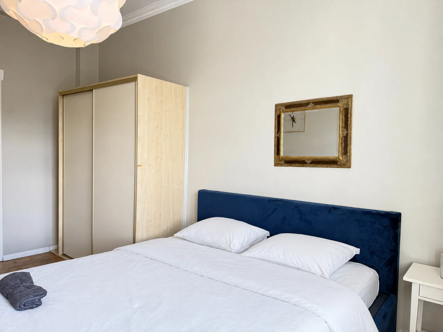 Chambre d'étudiant confortable et spacieuse dans 