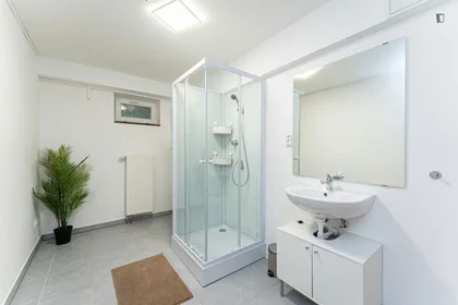 Private room at Stromstraße, image 16 of 24