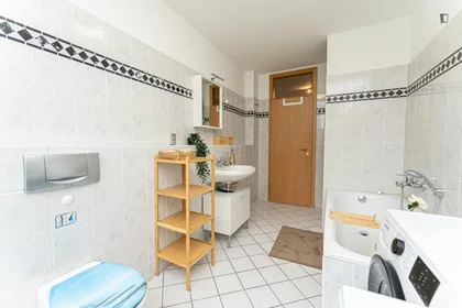 Private room at Stromstraße, image 10 of 24