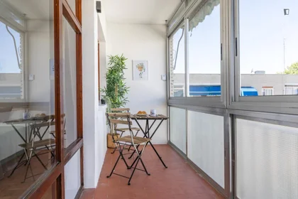 Chambre privée à Calle Cuenca, image 4 de 21