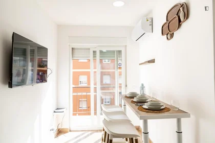 Stanza privata in Calle Nardo, immagine 13 di 24