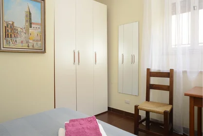 Logement entier à Via Nicolò III, image 12 de 14